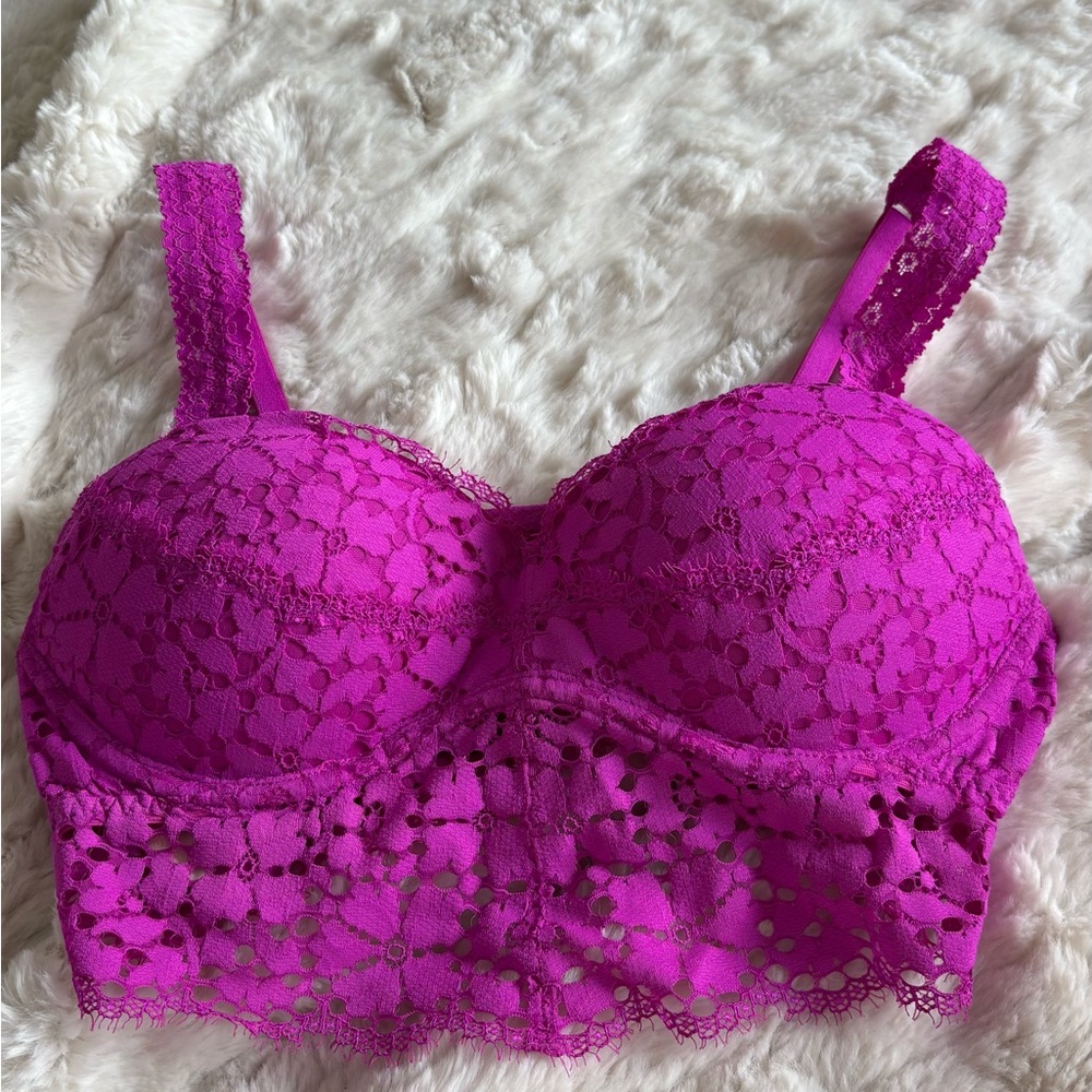 PINK Victoria's Secret Magenta Lace Bra